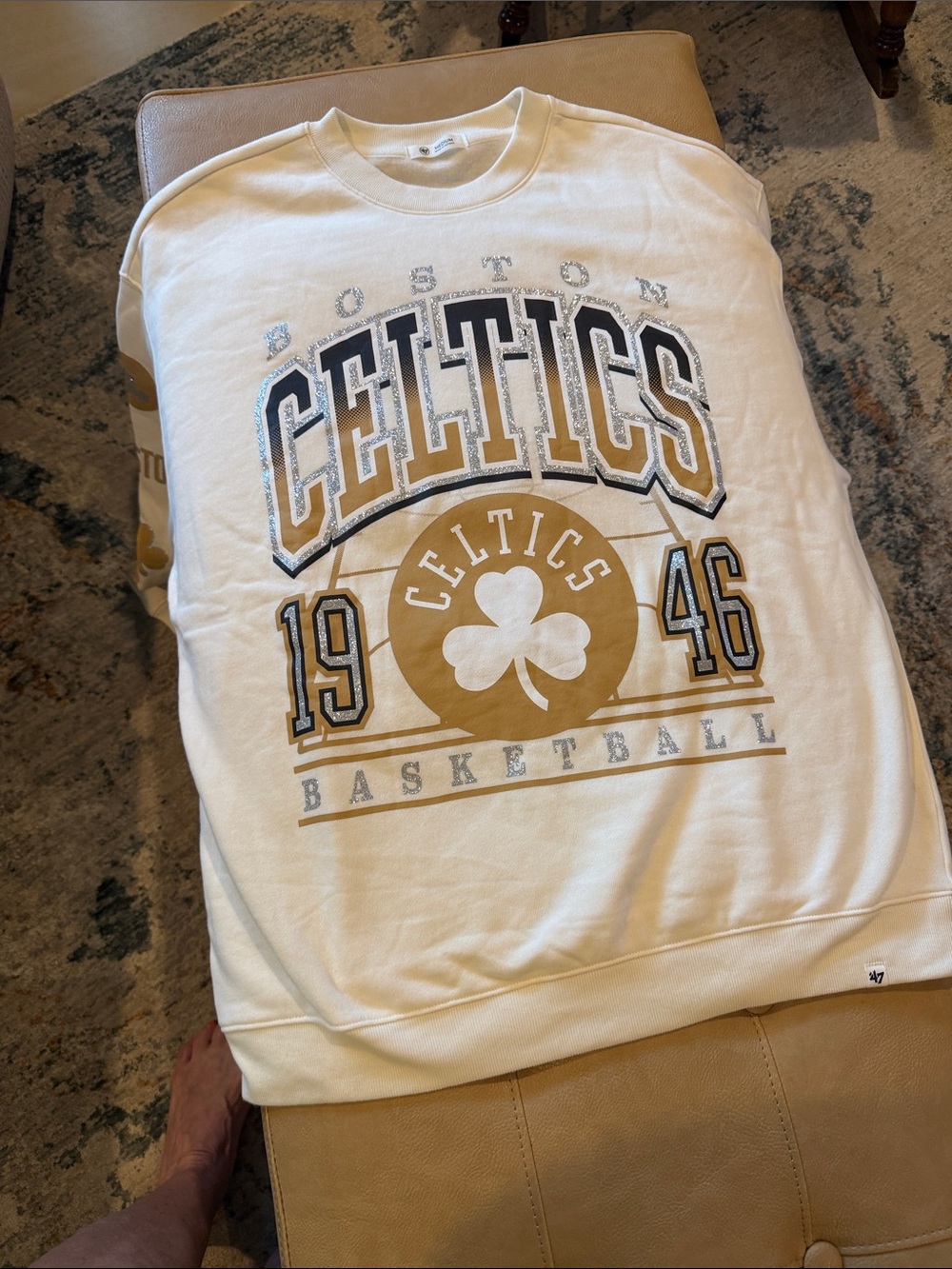 Boston Celtics 47 city edition NBA women’s medium sweatshirt